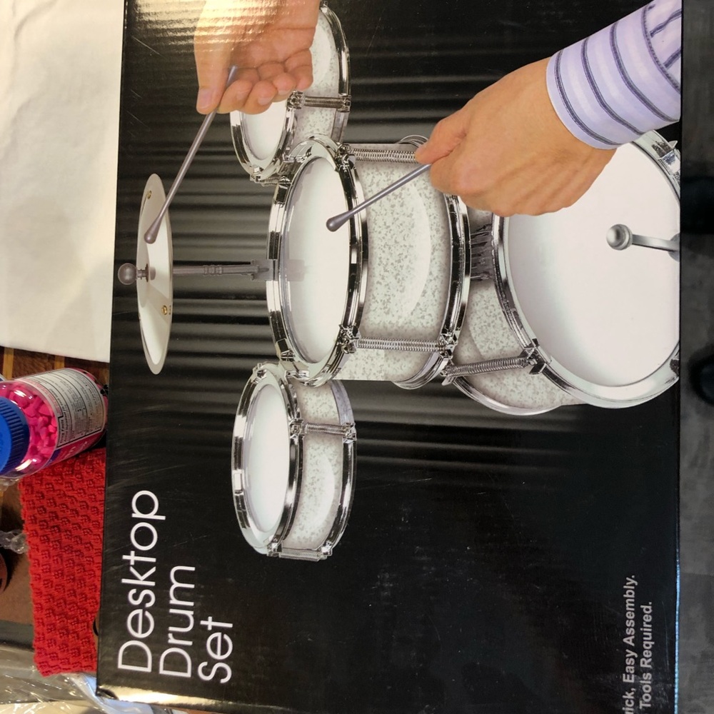 Desktop drum set